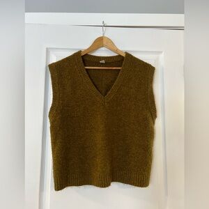Twin Simons Khaki Knit Sweater Vest